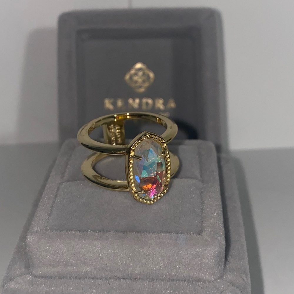 Kendra Scott Elyse Cocktail Ring in Gold and Dichroic Glass